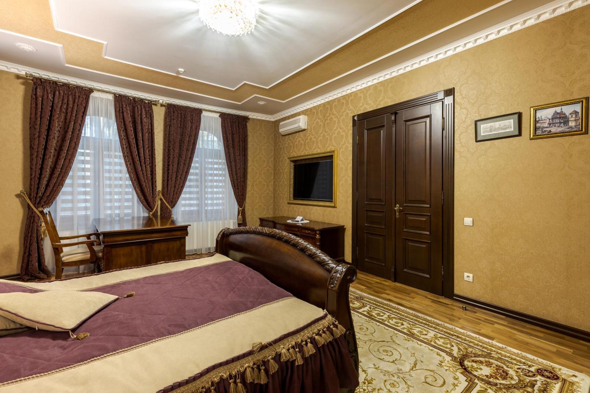 Luxury Boutique Andreevskiy Lviv Ngoại thất bức ảnh