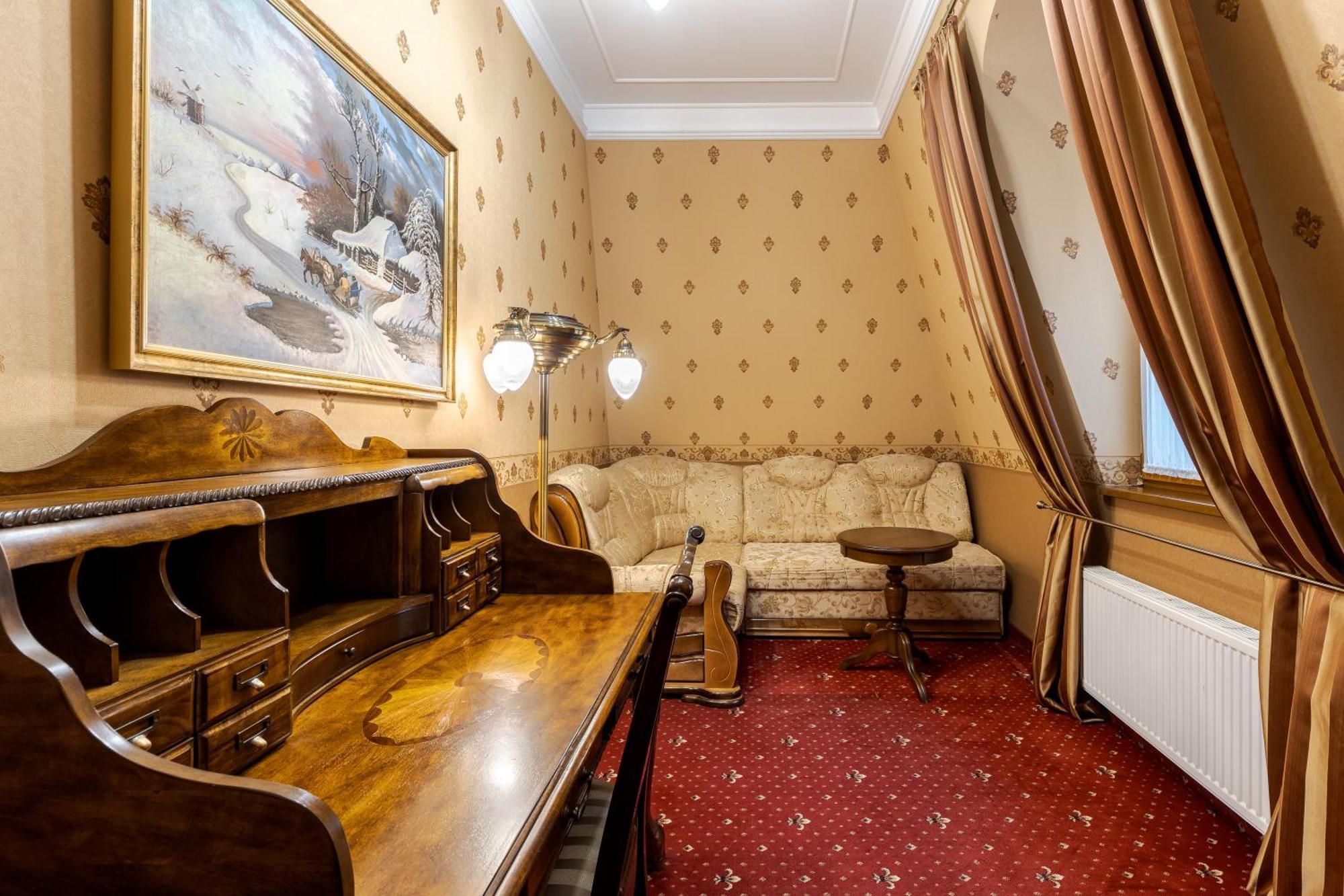 Luxury Boutique Andreevskiy Lviv Ngoại thất bức ảnh